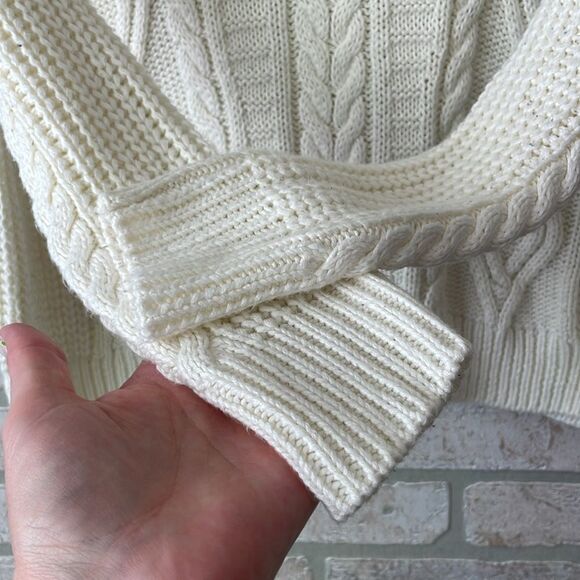 Pull & Bear Cozy off-White Cable Knit Sweater size M - Picture 2 of 4